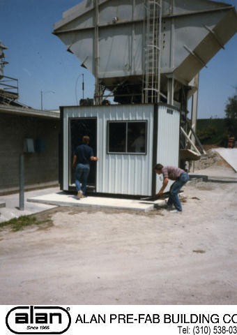 portable guard station, prefabricated security booth, forkliftable guard house, guard shack